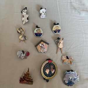 Disney Character Enamel Pin Set